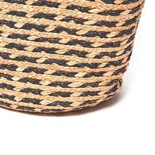 Load image into Gallery viewer, Lulabelle Raffia Patterned Beach Bag